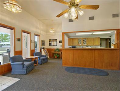 Super 8 Wichita East Kellogg Otel İç mekan fotoğraf